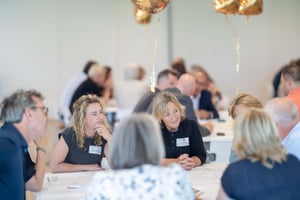 Jubileumfeestje_rondetafelgesprek met leden-klein-1